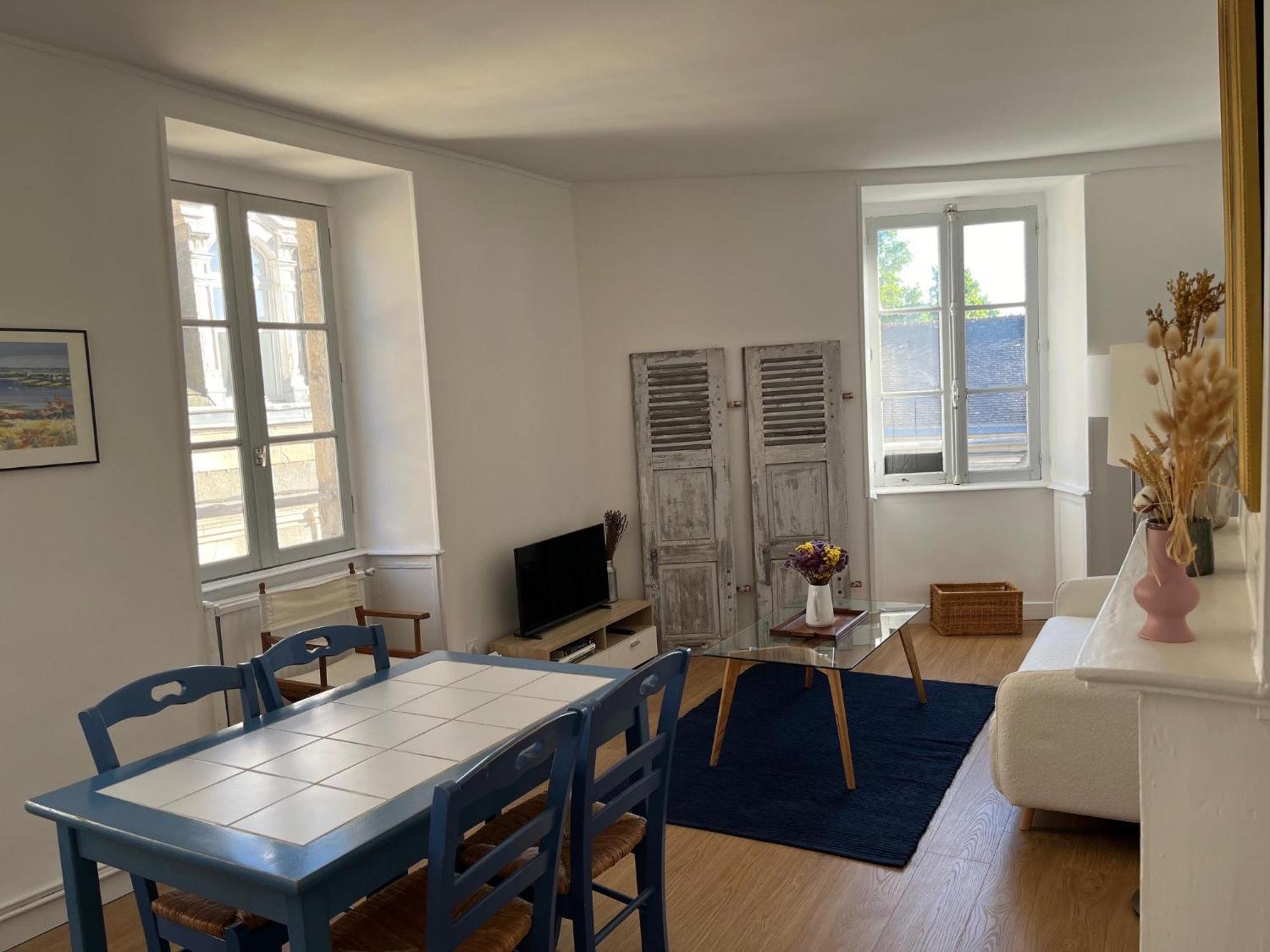 Apartment - Coeur Historique De